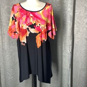 NWT Women’s XL Cato Red/Black Floral Top